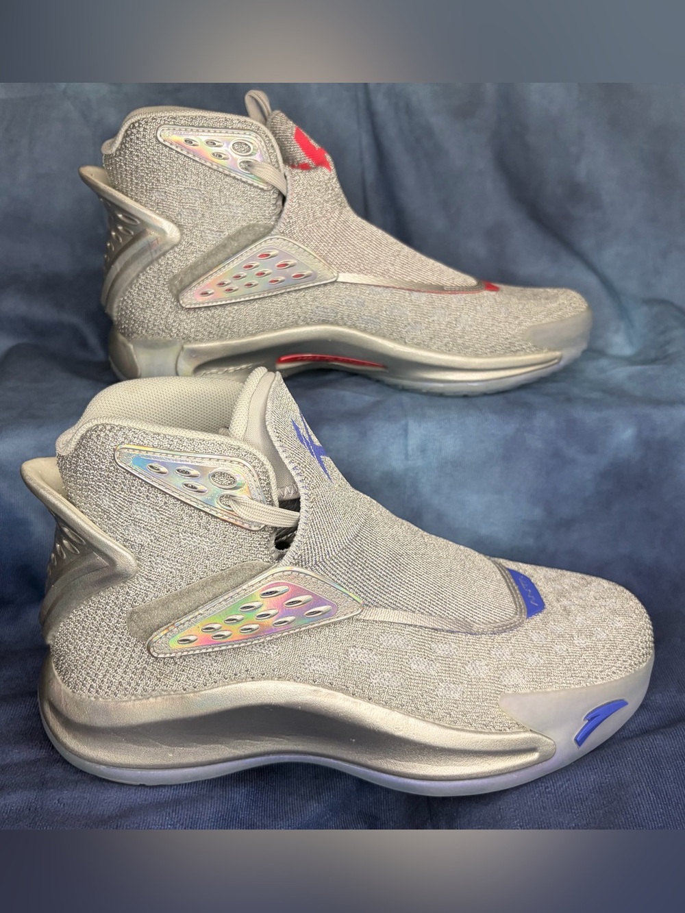 Anta KT5 “Disco Ball”